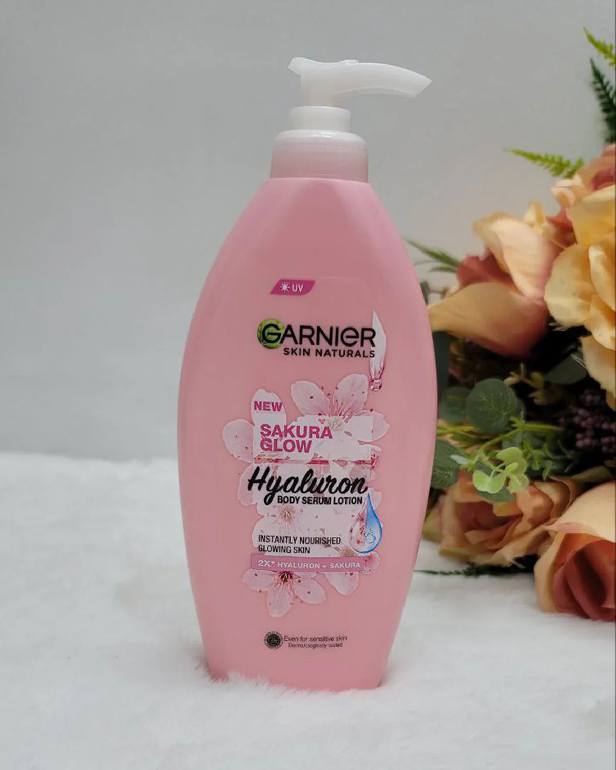 GARNIER Sakura Glow Serum Body Lotion 400ml