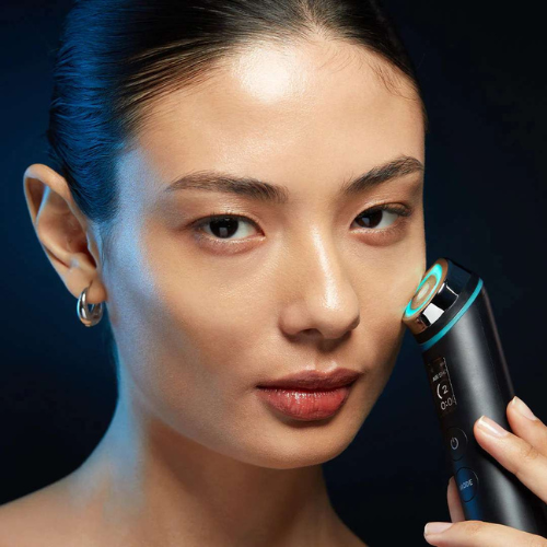 Medicube Age-R Booster Pro 6-in-1 Real Glass Glow Beauty Massager