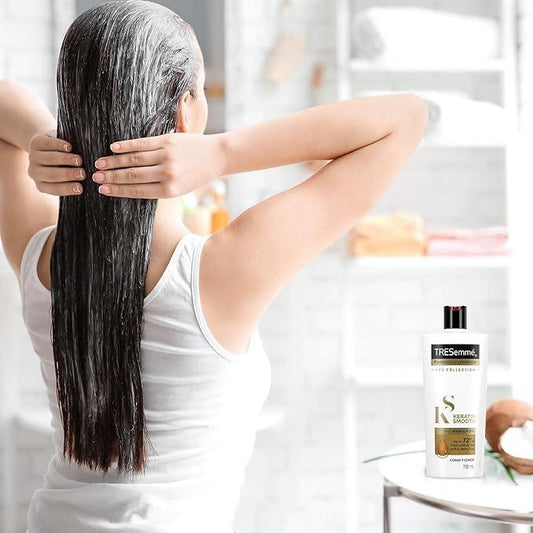 TRESemmé Keratin Smooth Conditioner 700ml